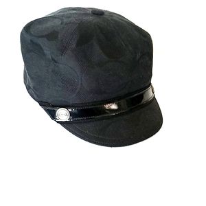 COACH newsboy hat
